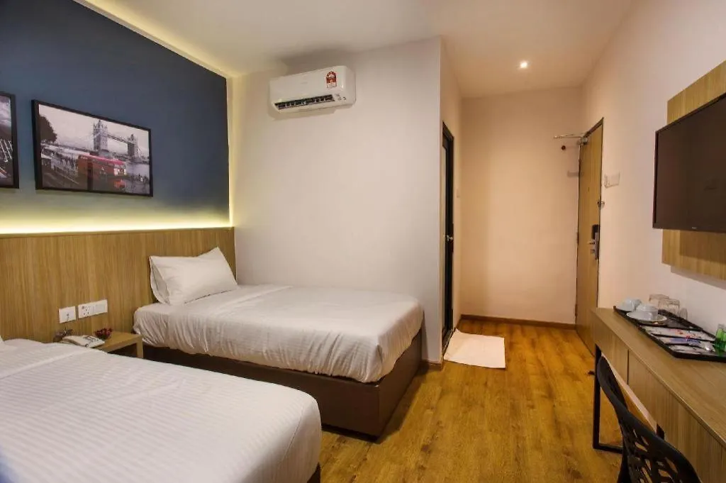Hotel Insuna Johor Bahru 2*,